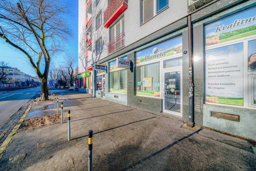 White Apartment, Kraskova 2, Bratislava Exteriér fotografie